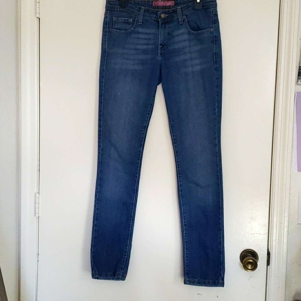 LEVI'S 518  SKINNY SIZE 7M
